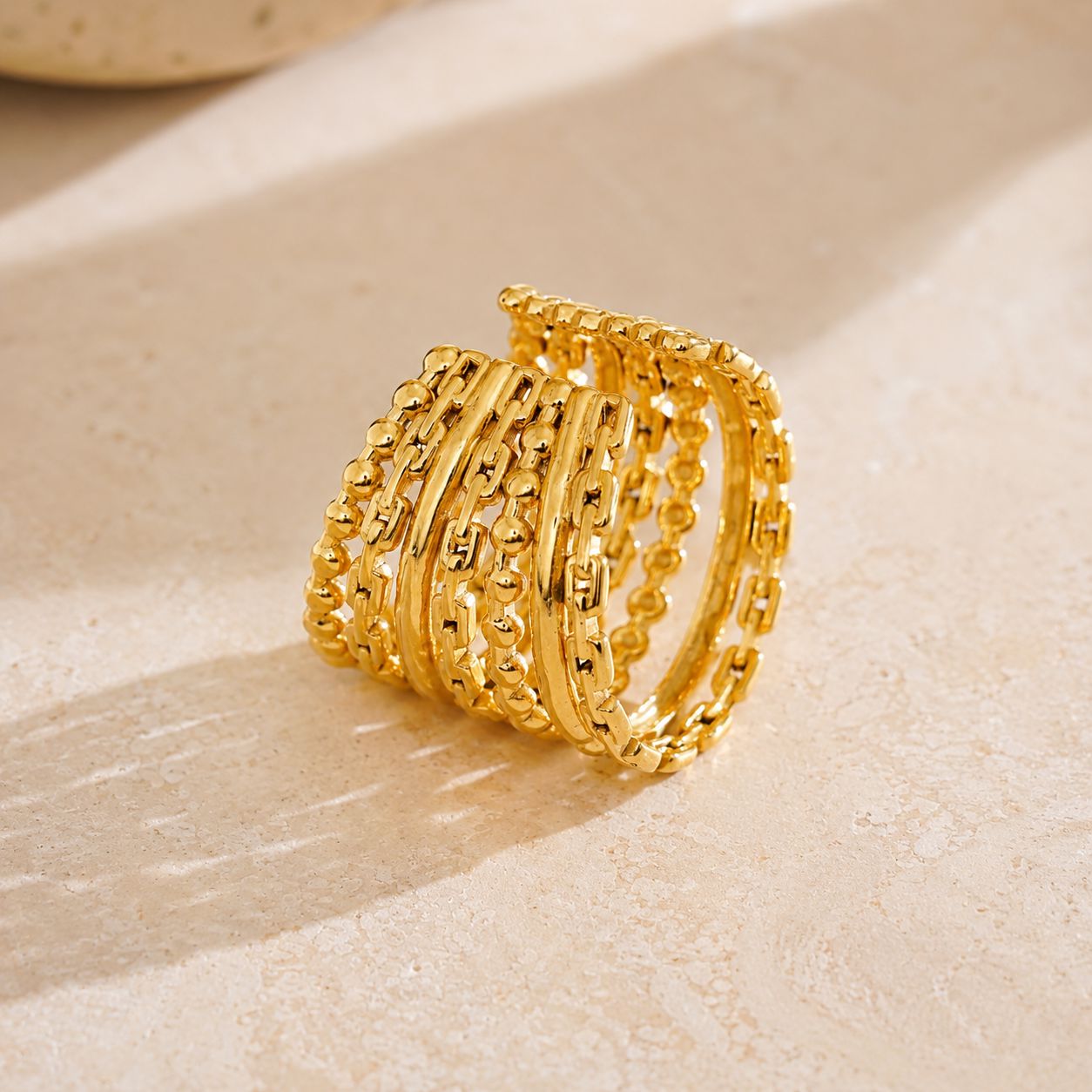Anillo Ajustable Ancho En Capas Enchapado En Oro 18K Anillo 08 ZAPRINI 