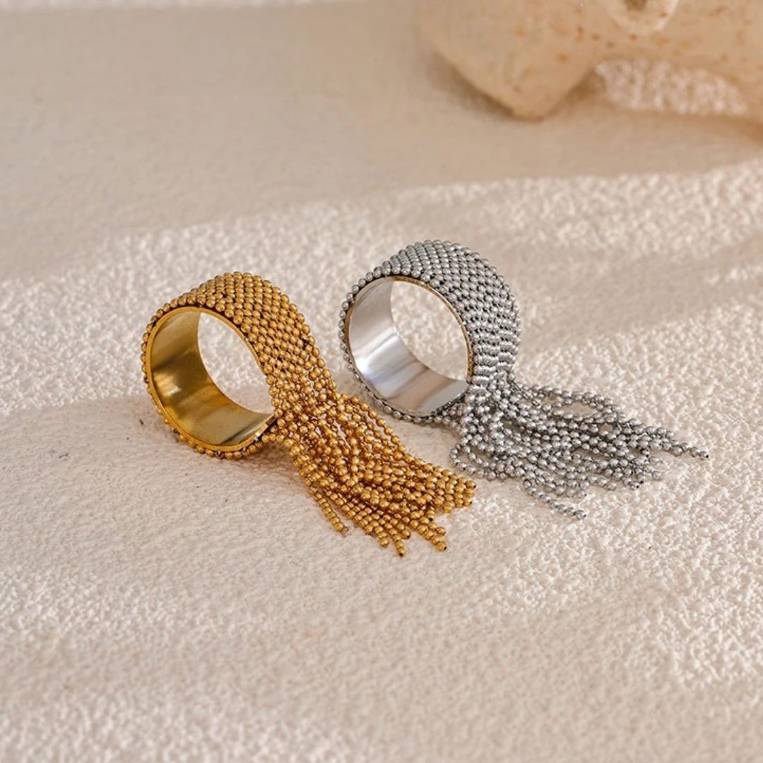 Anillo Ajustable Con Borla De Cadena Enchapado En Oro 18K Anillo 02 ZAPRINI 