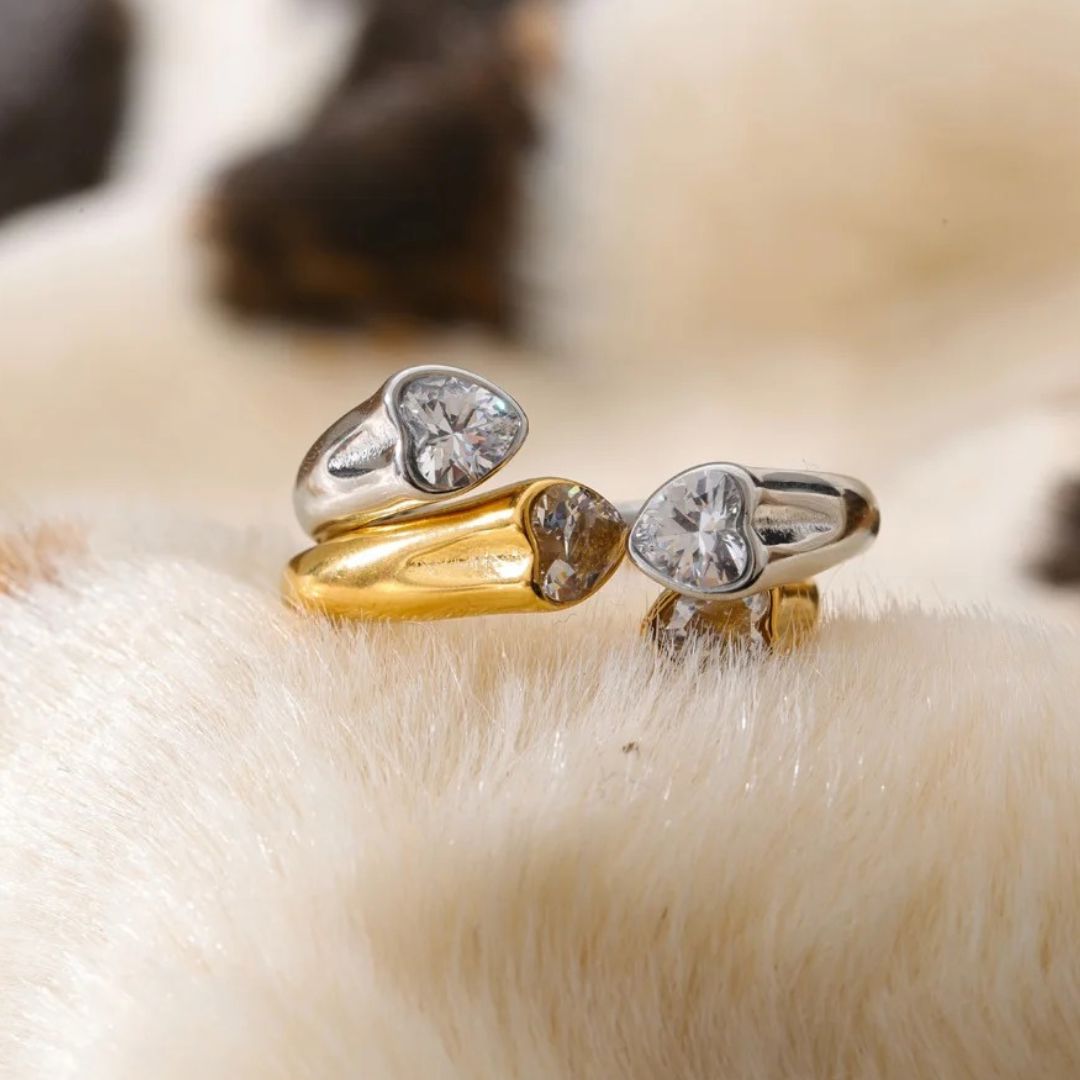 Anillo Ajustable De Corazón De Circonia Cúbica Enchapado En Oro 18K Anillo 04 ZAPRINI 