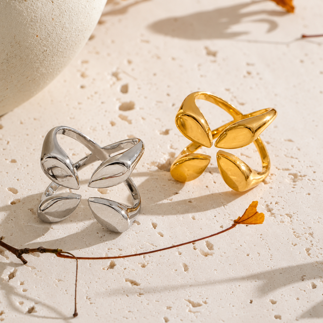 Anillo Ajustable En Forma De Flor Enchapado En Oro 18K