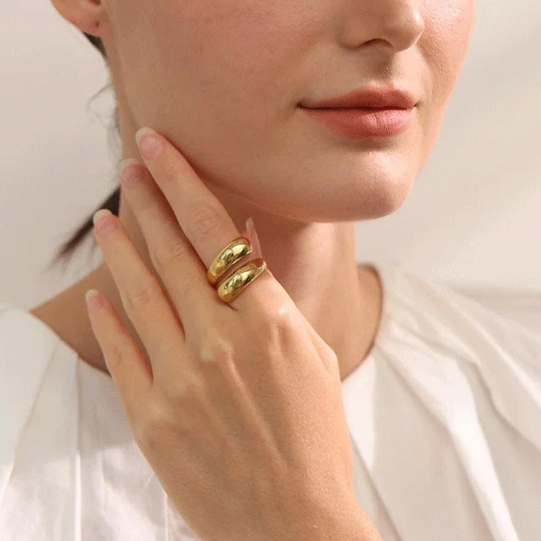 Anillo Ajustable Envolvente Enchapado En Oro 18K