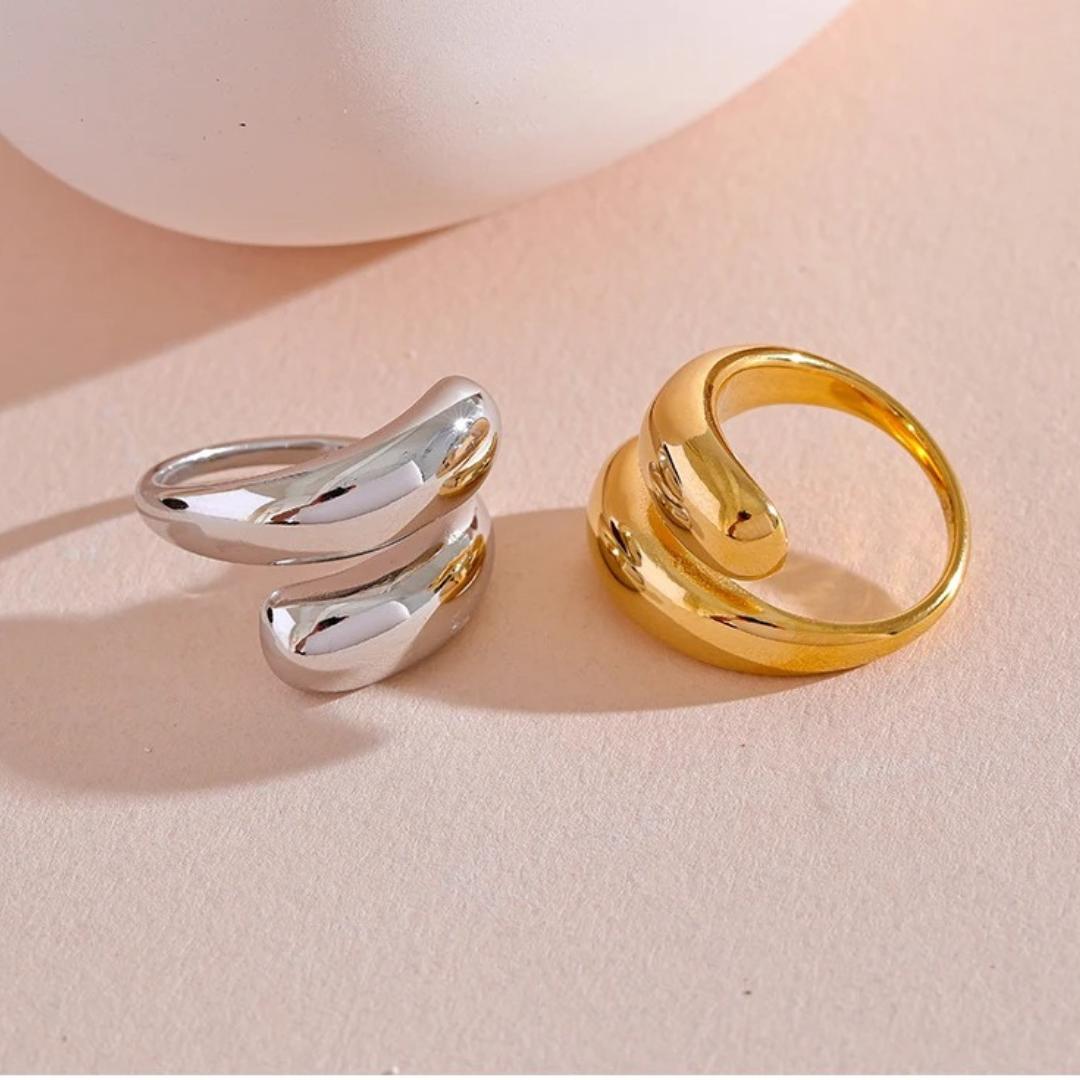 Anillo Ajustable Envolvente Enchapado En Oro 18K