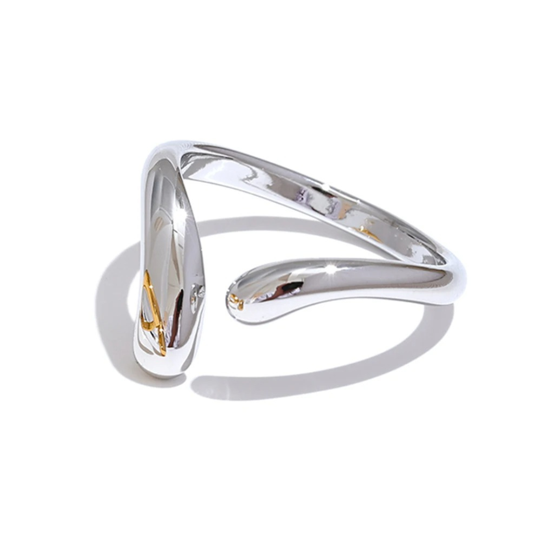 Anillo Ajustable Minimalista Enchapado En Oro 18K