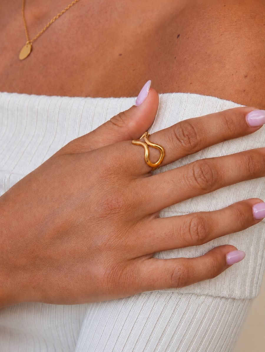 Anillo Ajustable Geométrico Hueco Enchapado En Oro 18K Anillo 07 ZAPRINI 