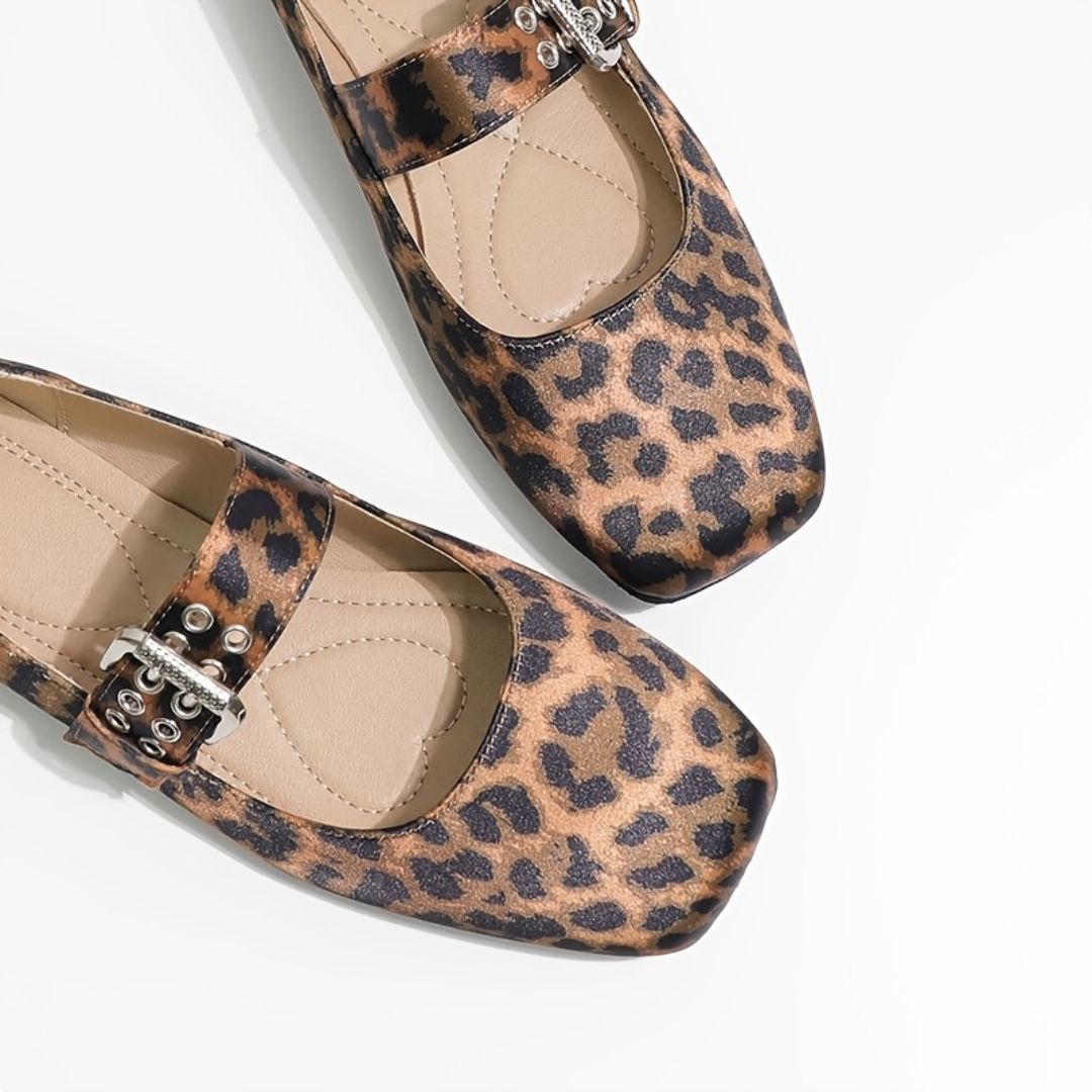 BAILARINAS CON ESTAMPADO LEOPARDO Y PUNTA CUADRADA Bailarina 10 ZAPRINI 