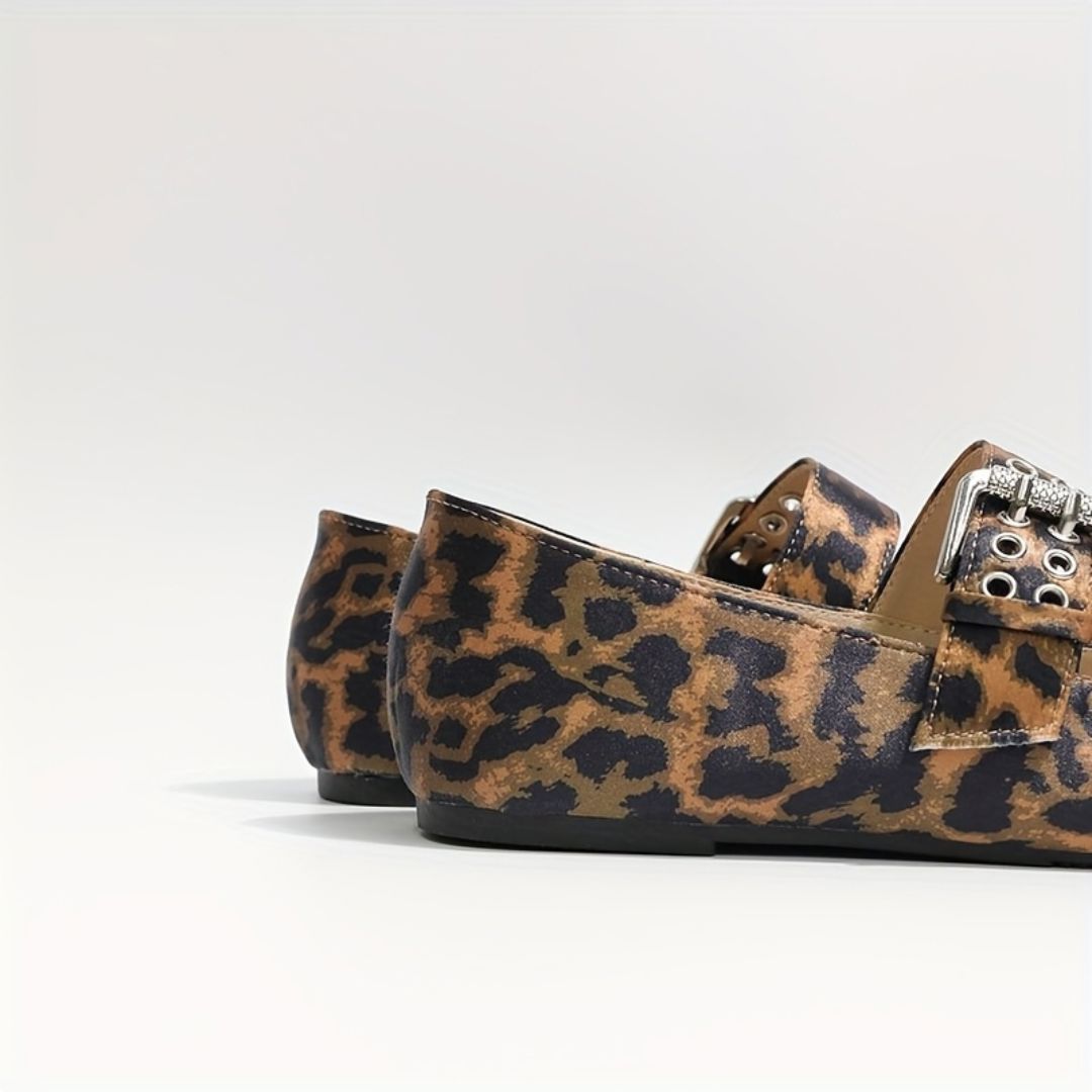 BAILARINAS CON ESTAMPADO LEOPARDO Y PUNTA CUADRADA Bailarina 10 ZAPRINI 