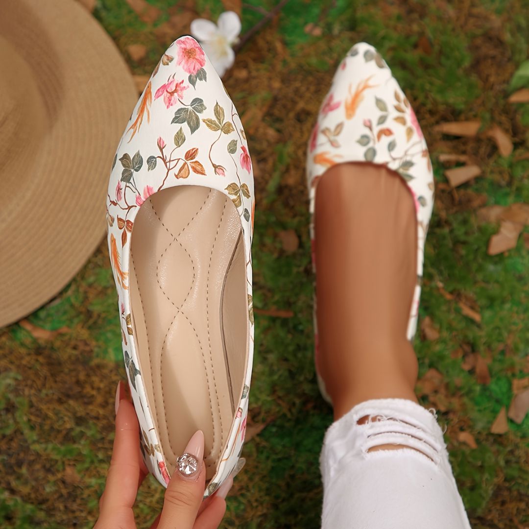 BAILARINAS DE PUNTA FINA CON ESTAMPADO FLORAL Bailarina 8 ZAPRINI 