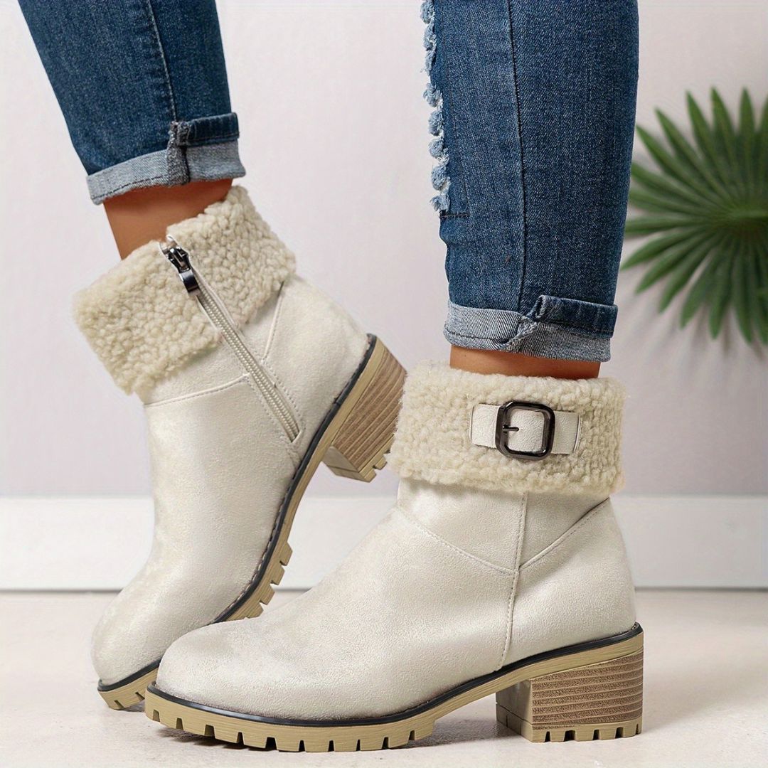 BOTAS CON CORDERITO Y DETALLE DE HEBILLA Bota 18 ZAPRINI Beige 34 