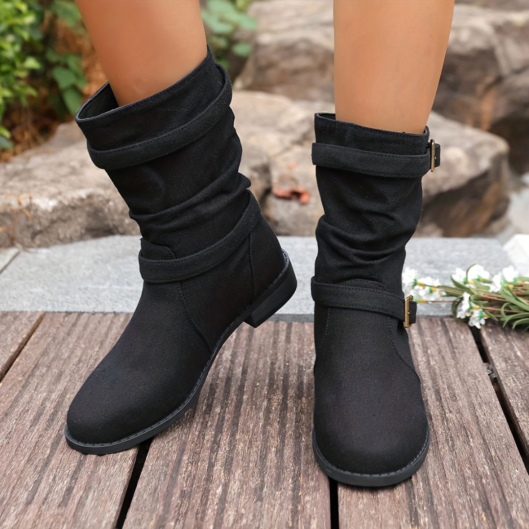 BOTAS CON DOBLE HEBILLA Y PUNTA REDONDA Bota 1 ZAPRINI 