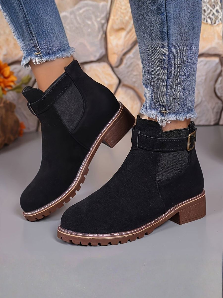 BOTAS CON TACÓN BAJO Y HEBILLA LATERAL Bota 10 ZAPRINI Negro 34 