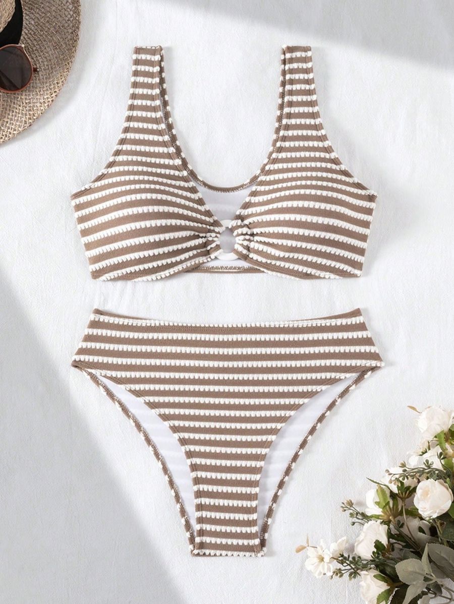 Bikini A Rayas Con Detalle En El Busto y Textura Bikini 20 ZAPRINI 
