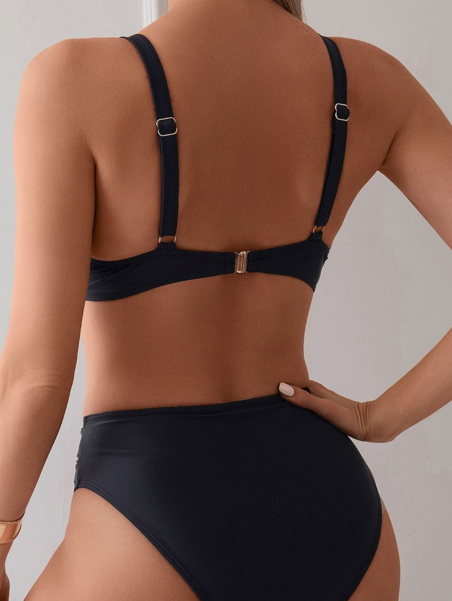 Bikini Tiro Alto Con Detalles En Contraste Bikini 10 ZAPRINI 