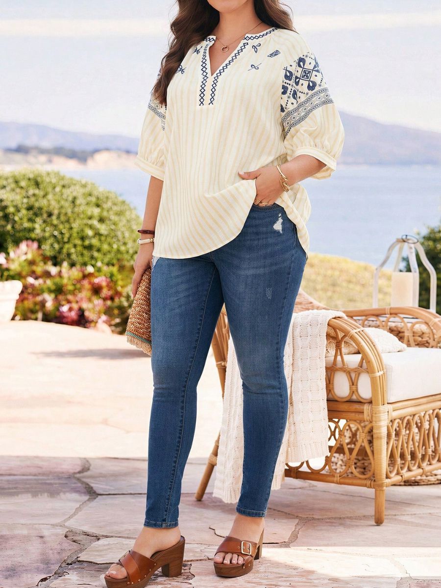 Blusa Con Estampado y Escote En V Plus Size Blusa Plus Size 06 ZAPRINI 