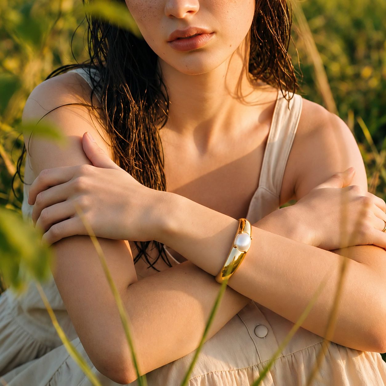Brazalete Abierto Con Perla Enchapado En Oro 18K Brazalete 12 ZAPRINI 