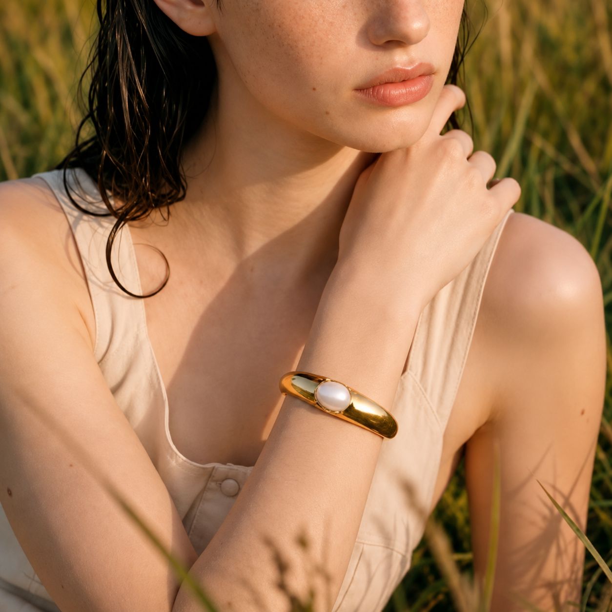 Brazalete Abierto Con Perla Enchapado En Oro 18K Brazalete 12 ZAPRINI 