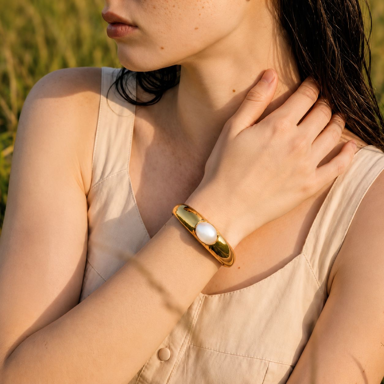 Brazalete Abierto Con Perla Enchapado En Oro 18K Brazalete 12 ZAPRINI 
