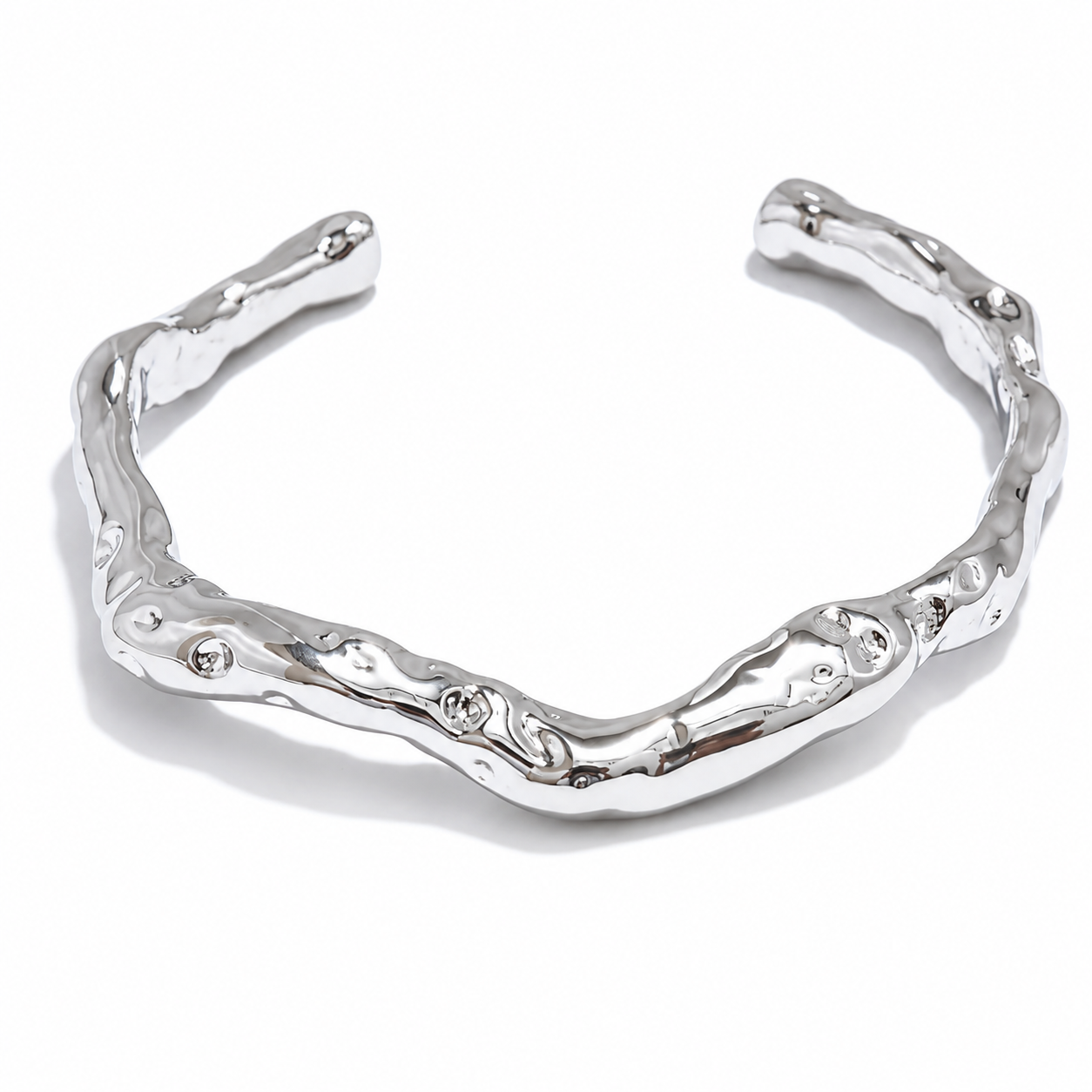 Brazalete Abierto Con Textura Enchapado En Oro 18K