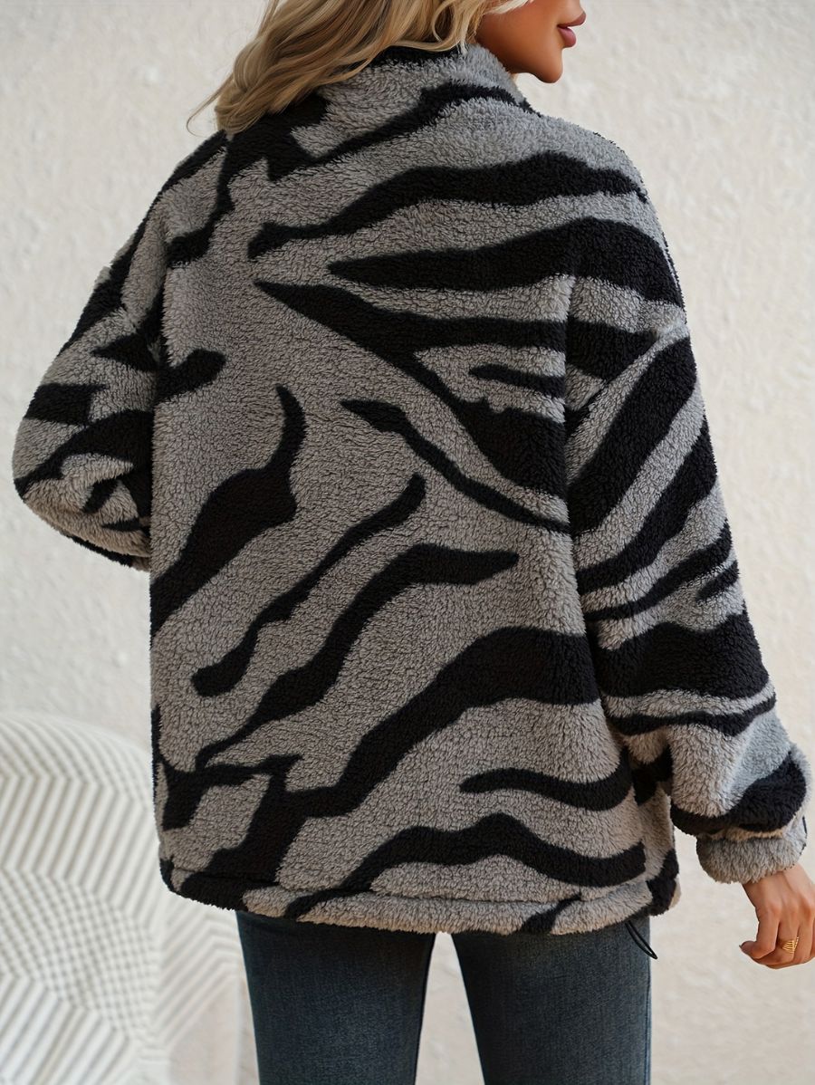 CAMPERA AFELPADA CON ESTAMPADO DE CEBRA Campera 24 ZAPRINI 