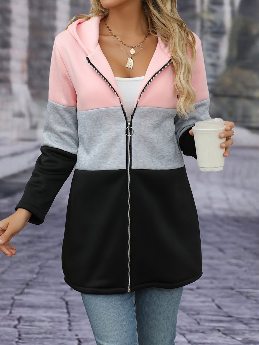 CAMPERA CON CAPUCHA Y BLOQUES DE COLOR Campera 13 ZAPRINI 