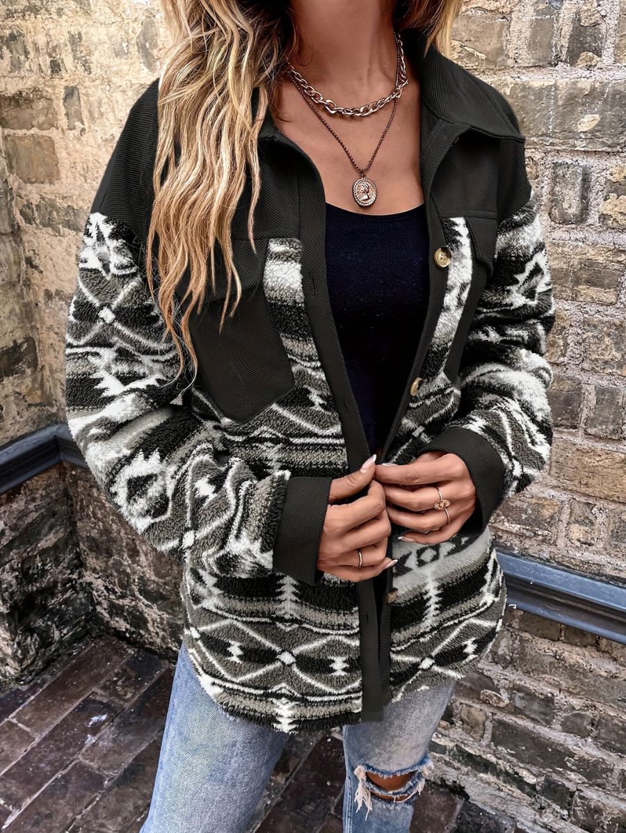 CAMPERA CON ESTAMPADO Y BOLSILLOS Campera 17 ZAPRINI 