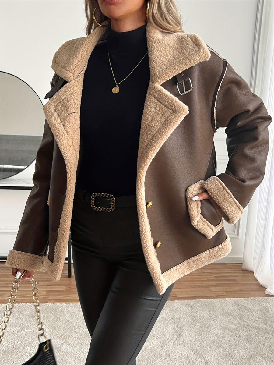 CAMPERA FORRADA CON BOTONES DORADOS Y HEBILLA Campera 23 ZAPRINI 
