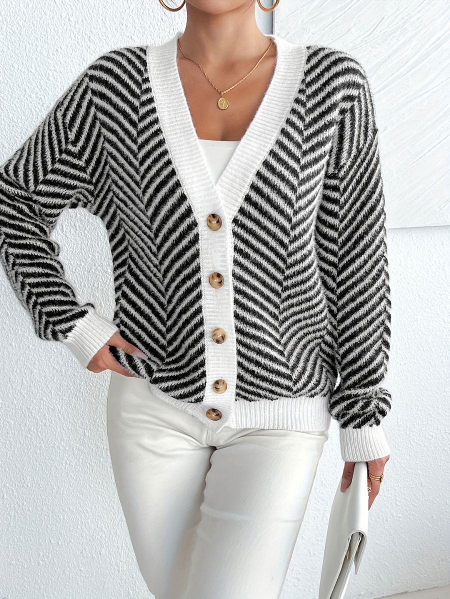 CÁRDIGAN A RAYAS CON BOTONES Cardigan 01 ZAPRINI S 