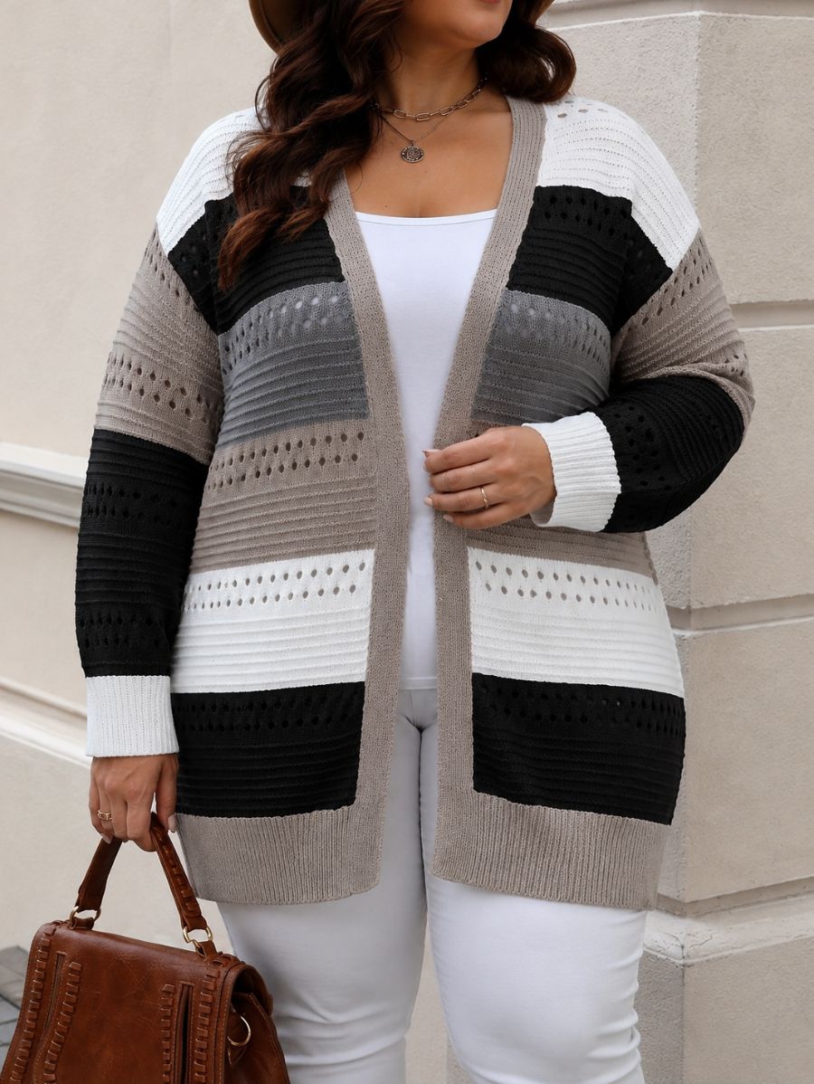 CÁRDIGAN A RAYAS CON CALADO PLUS SIZE Cardigan Plus Size 05 ZAPRINI Negro 1XL 