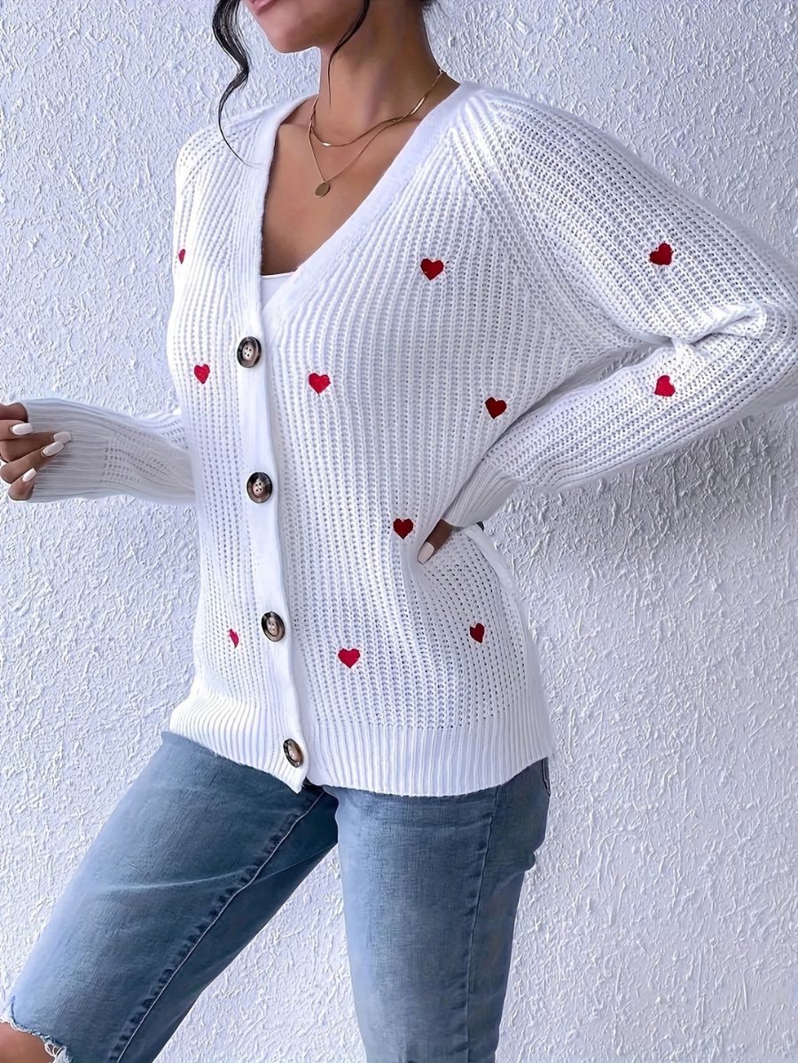 CÁRDIGAN CON BOTONES Y ESTAMPADO DE CORAZONES Cardigan 20 ZAPRINI 