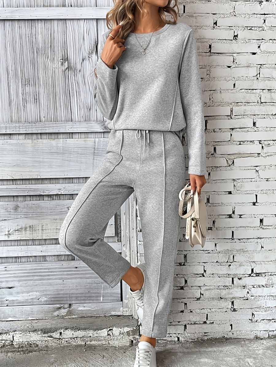 CONJUNTO UNICOLOR CON DETALLE DE COSTURA Conjunto 01 ZAPRINI 