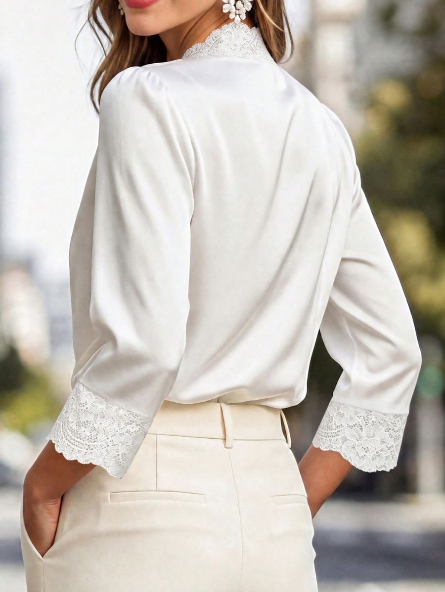 Camisa Con Encaje y Botones De Perla Camisa 13 ZAPRINI 