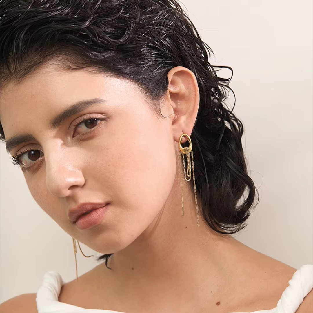 Caravana Con Cadena Colgante Enchapado En Oro 18K