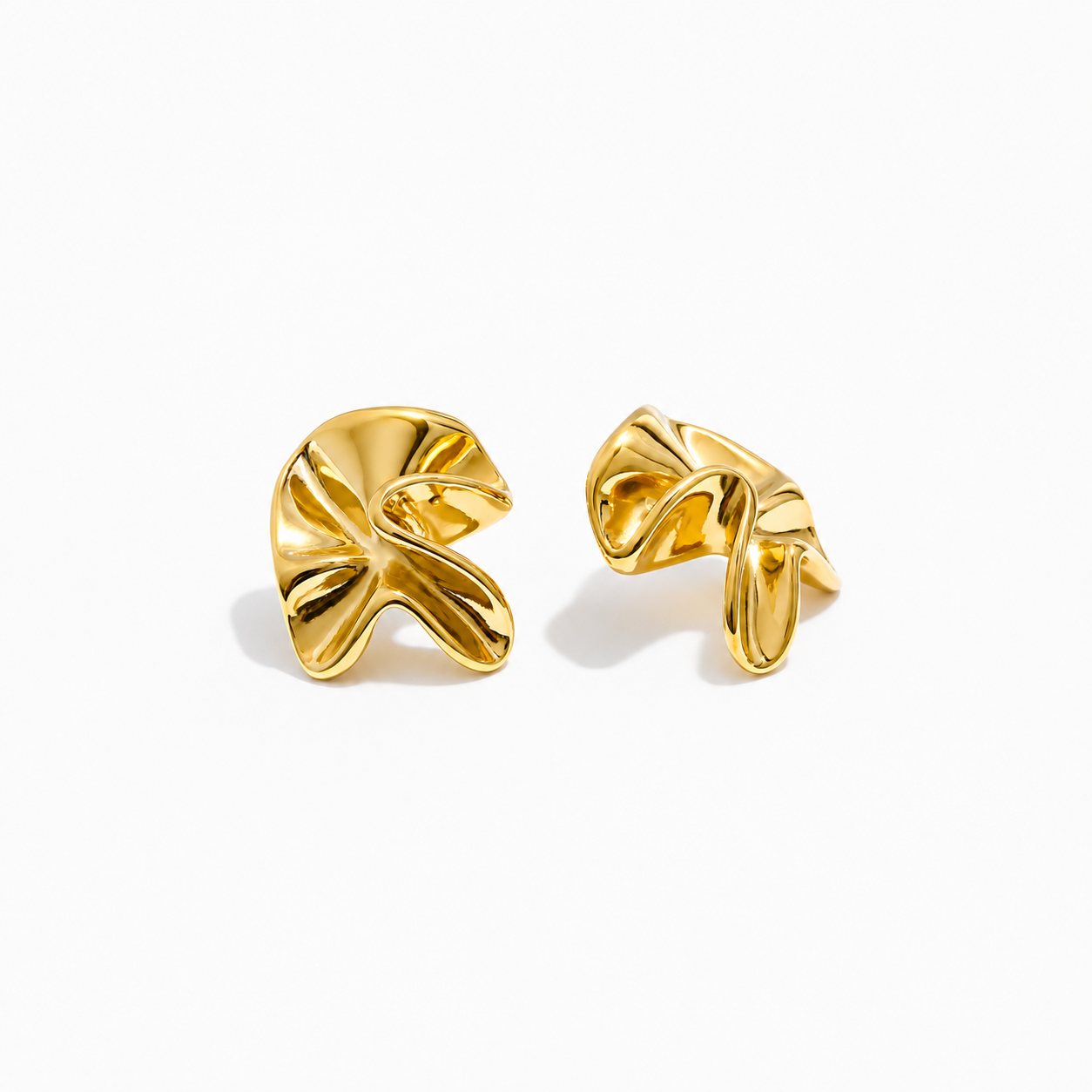 Caravana Con Forma Irregular Enchapado En Oro 18K
