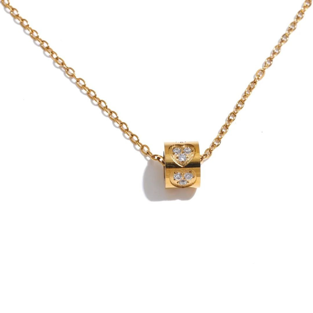 Collar Con Circonita Cúbica En Forma De Corazón Enchapado En Oro 18K Collar 03 ZAPRINI Oro 