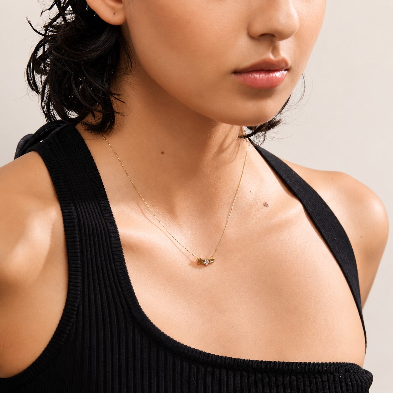Collar Con Dijes De Estrellas Enchapado En Oro 18K