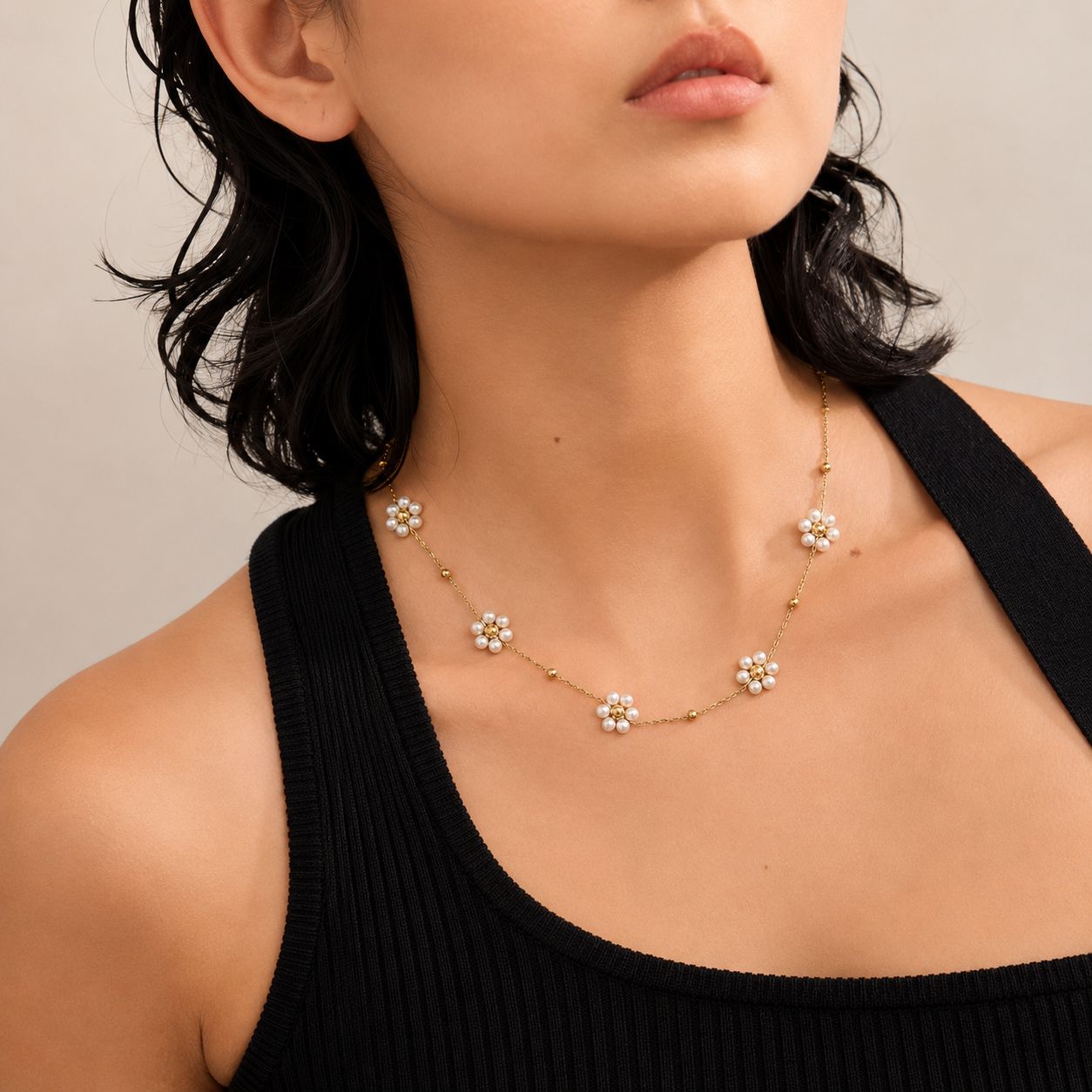 Collar De Cadena Con Cuentas De Flores Enchapado En Oro 18K