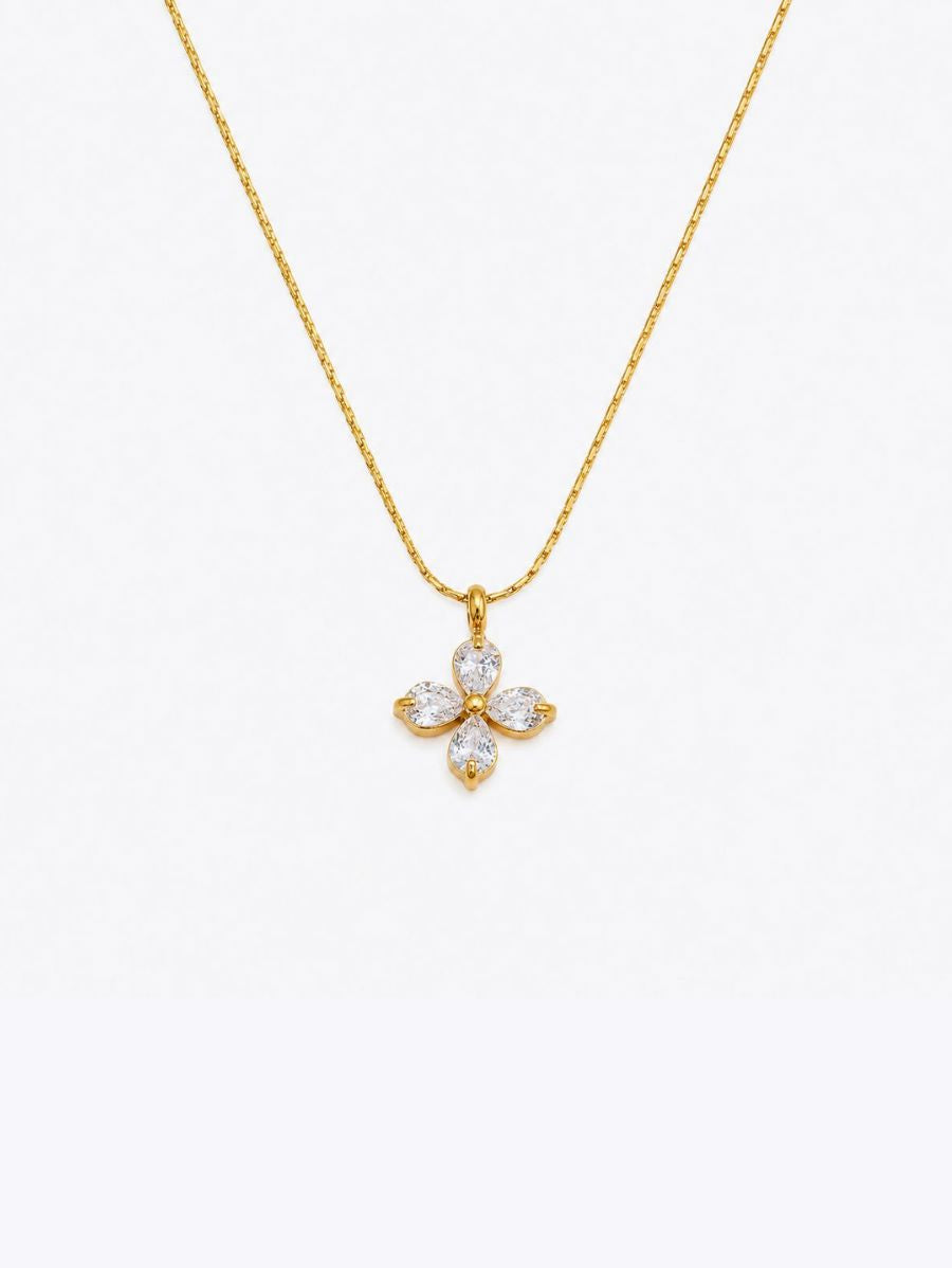 Collar Con Dije De Flor De Circonia Enchapado En Oro 18K Collar 15 ZAPRINI 