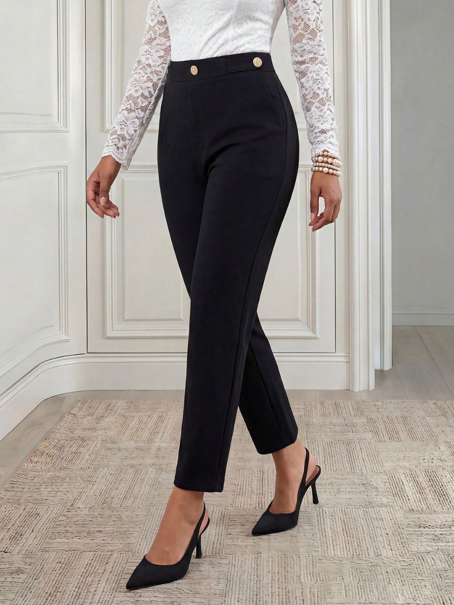 Pantalón Con Bolsillos y Detalle De Botones Dorados Pantalon 09 ZAPRINI 