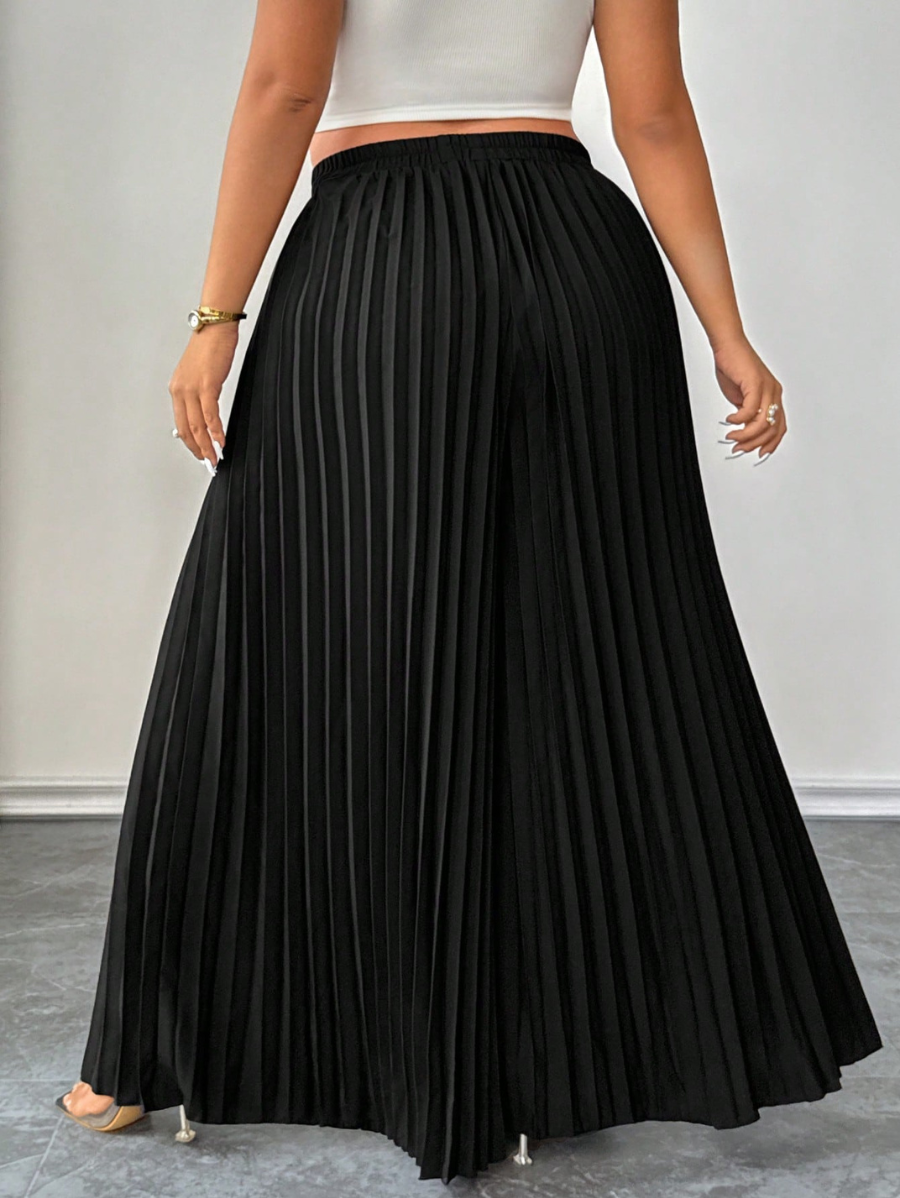 Pantalón Plisado Con Detalle Dorado Plus Size