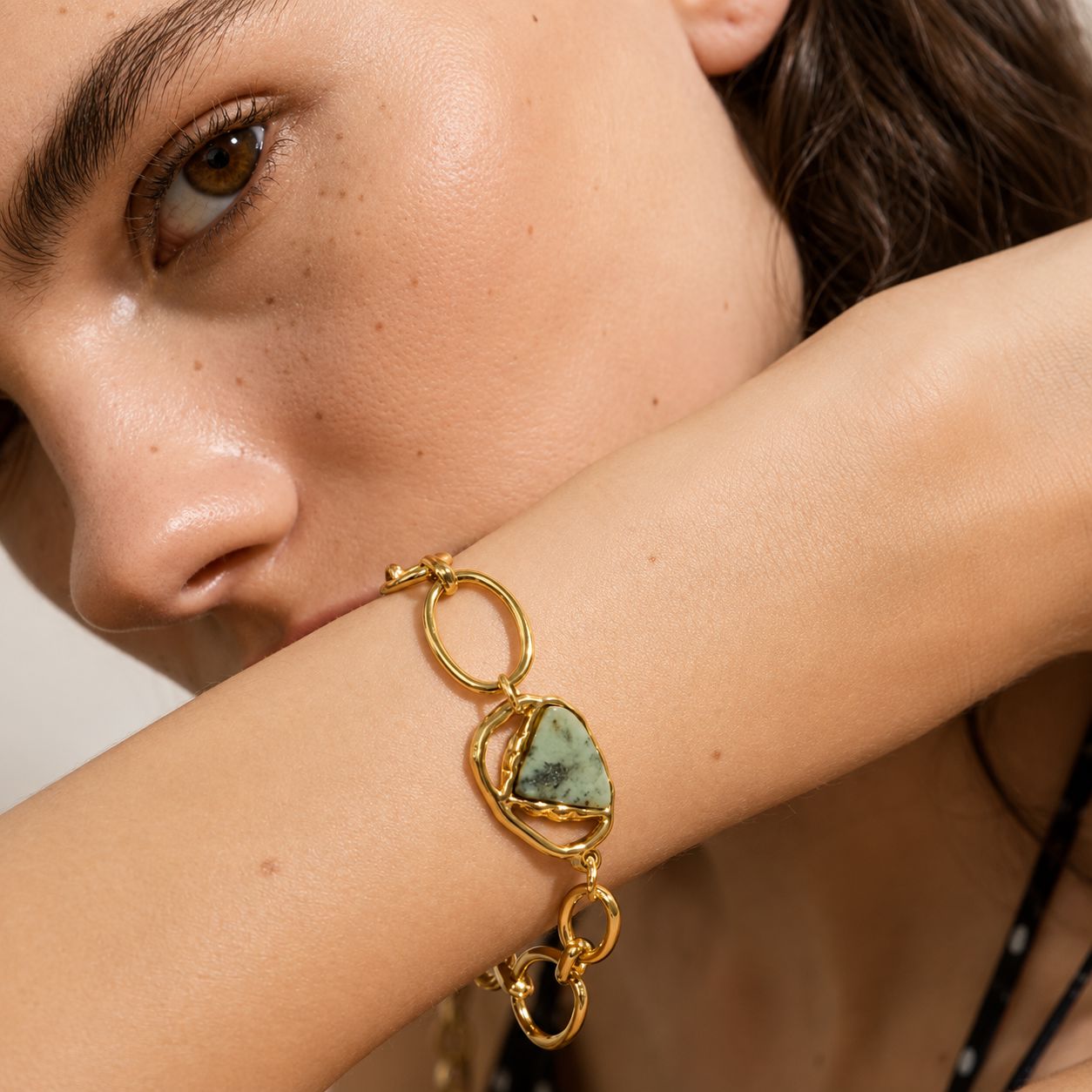 Pulsera Con Piedra Natural Enchapado En Oro 18K Pulsera 07 ZAPRINI 