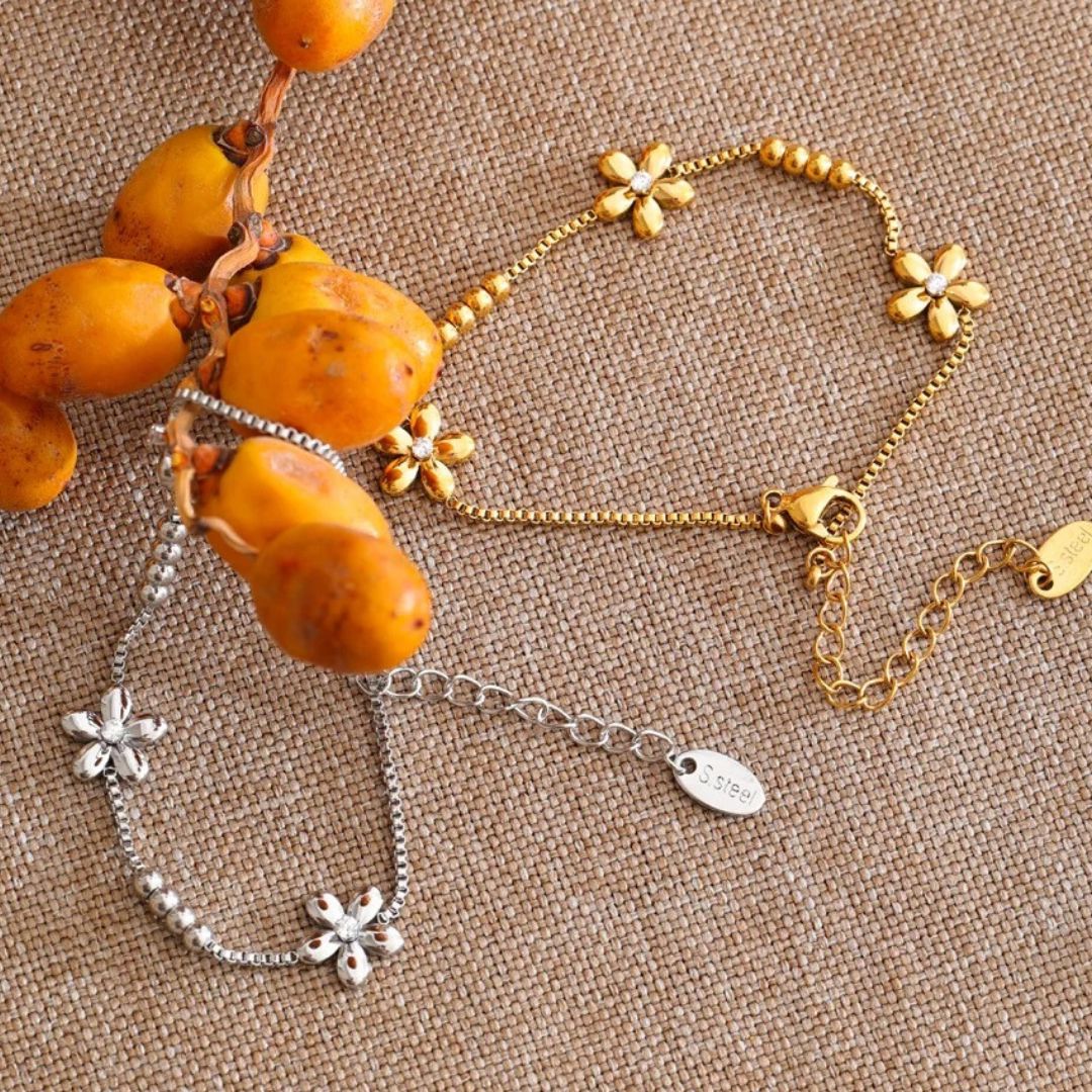 Pulsera De Cadena Con Flores De Circonio Enchapado En Oro 18K Pulsera 05 ZAPRINI 