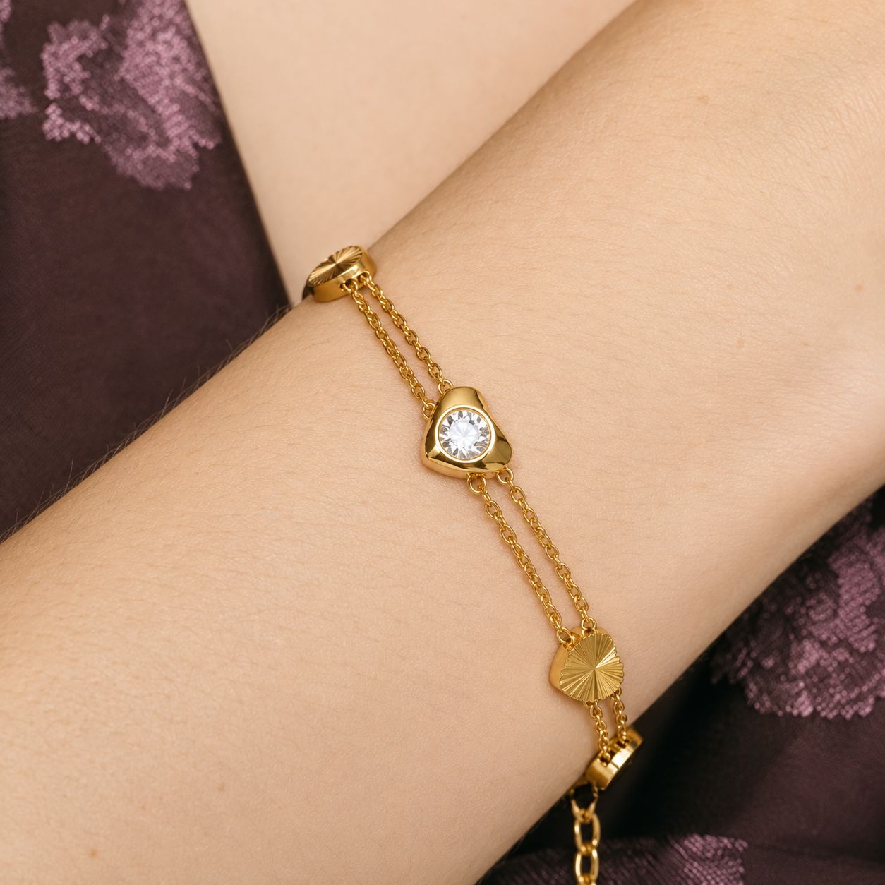 Pulsera de Cadena con Corazón de Circonia Enchapado En Oro 18K Pulsera 09 ZAPRINI 