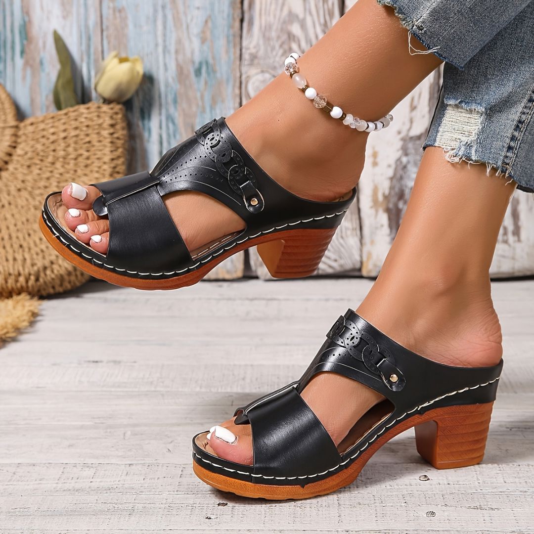 SANDALIAS CON TACÓN Y PUNTA ABIERTA Sandalia 4 ZAPRINI Negro 34 