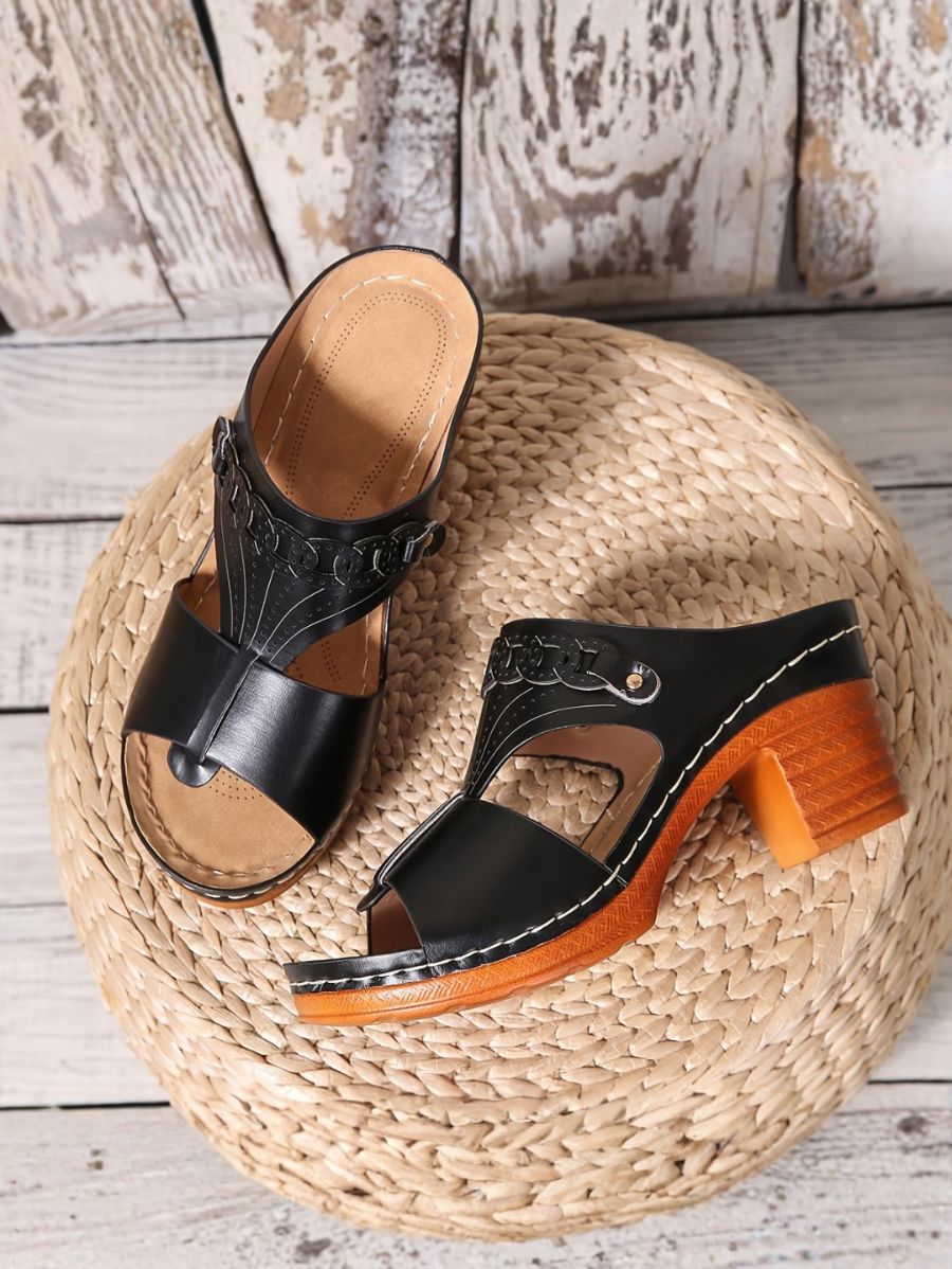 SANDALIAS CON TACÓN Y PUNTA ABIERTA Sandalia 4 ZAPRINI 
