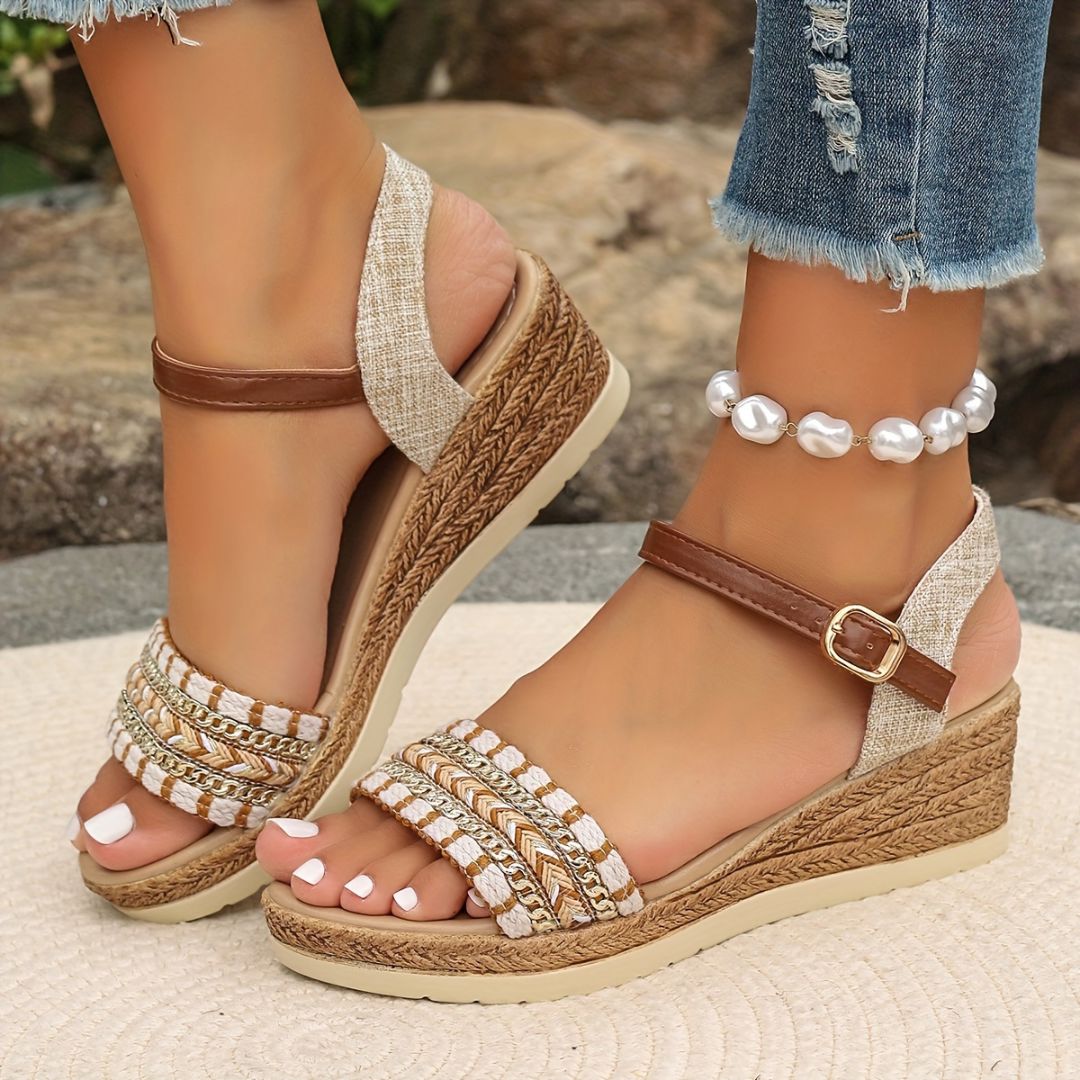 SANDALIAS DE PLATAFORMA TEJIDAS GEOMÉTRICO Sandalia 22 ZAPRINI 34 