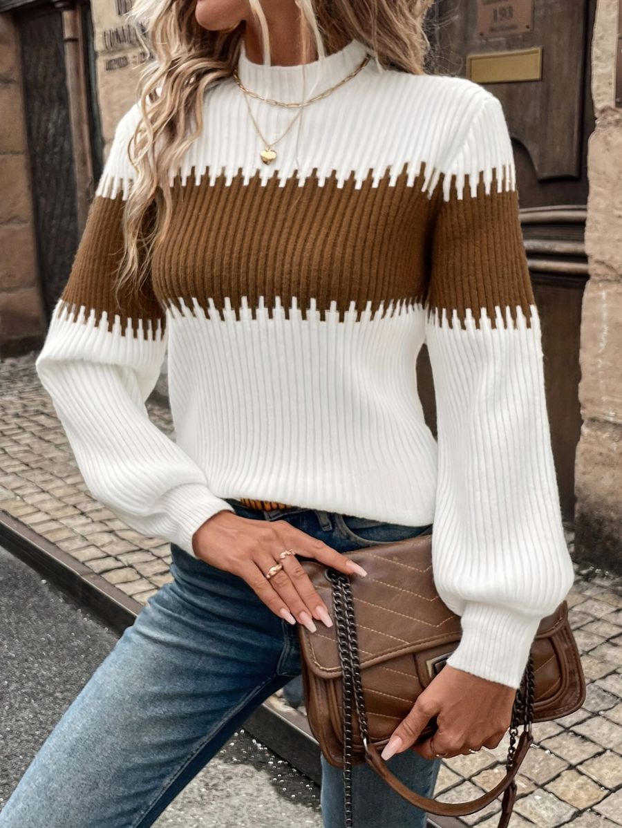 SUÉTER CON CUELLO ALTO Y BLOQUE DE COLOR Sueter 37 ZAPRINI 