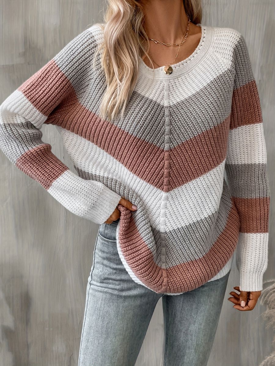 SUÉTER CON CUELLO REDONDO Y RAYAS CONTRASTANTES Sueter 34 ZAPRINI 