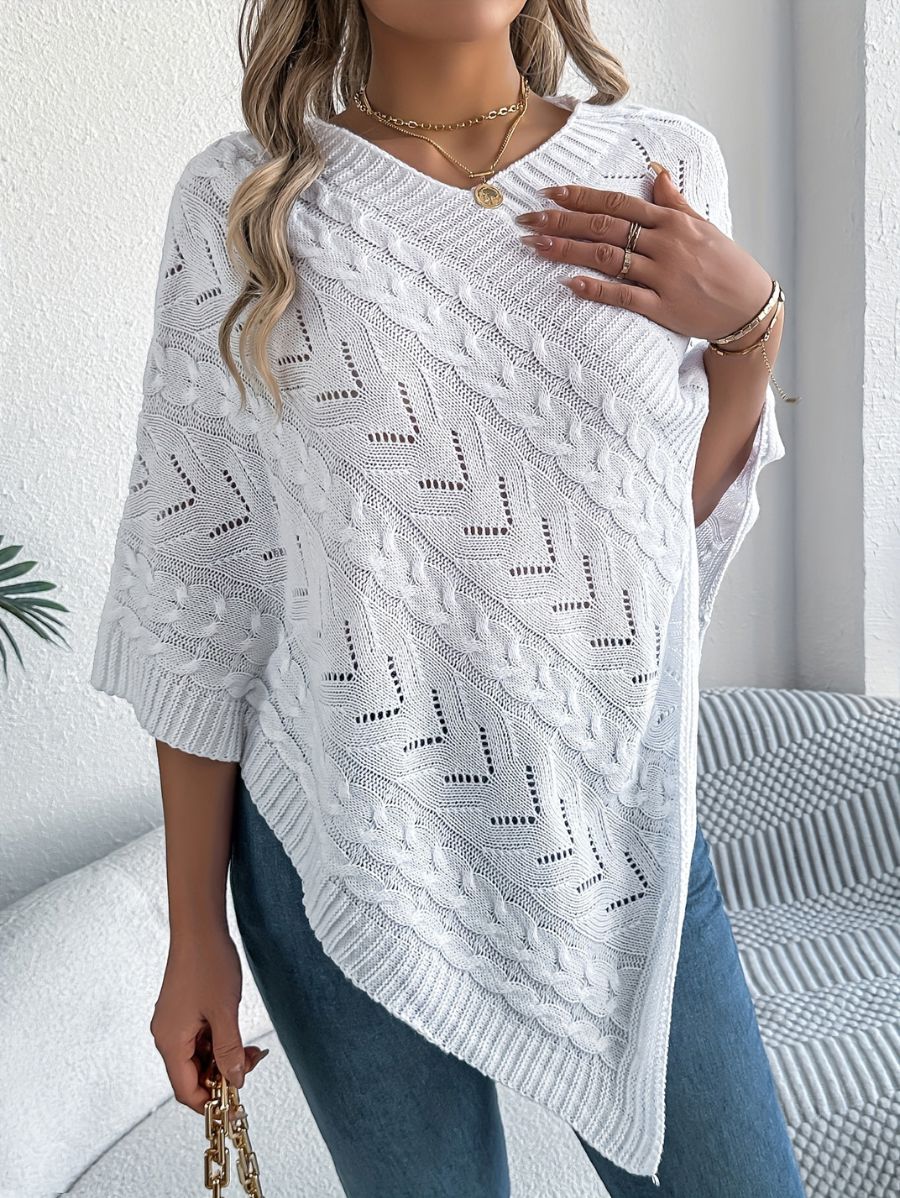 SUÉTER TIPO PONCHO CON CALADO Sueter 33 ZAPRINI 