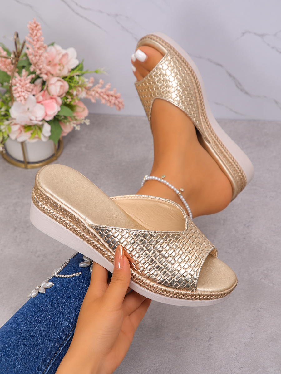 Sandalias Con Suela Gruesa Dorada
