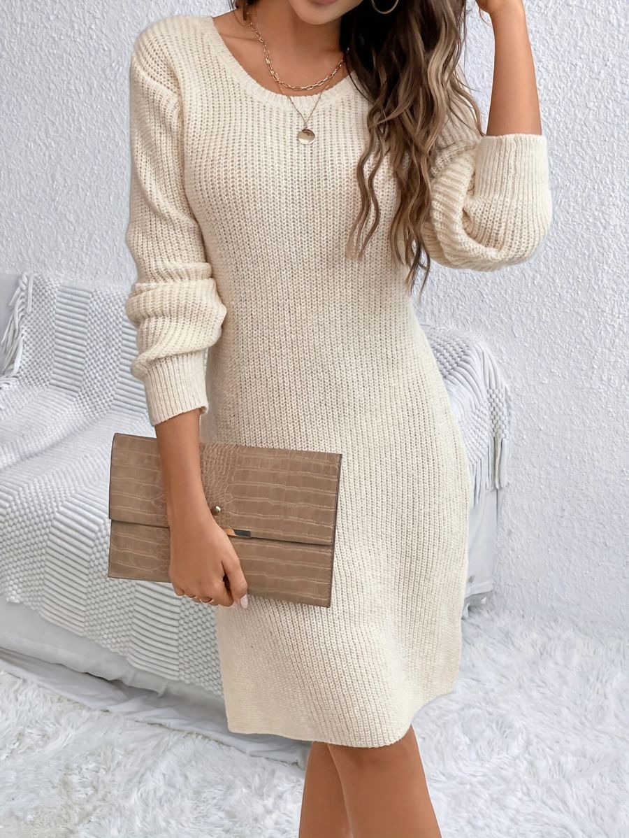 VESTIDO DE PUNTO CON DETALLE EN ESPALDA Vestido 02 ZAPRINI 