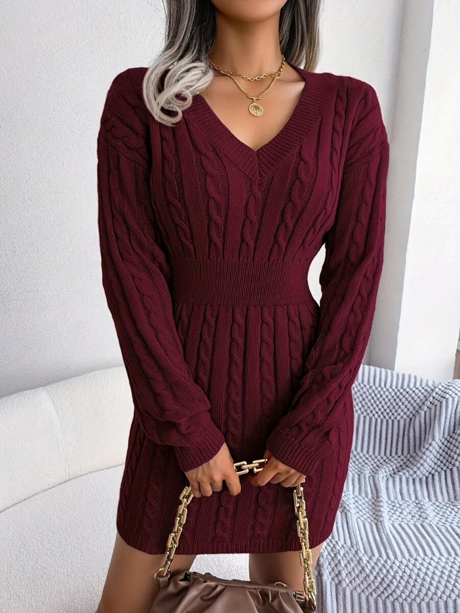 VESTIDO DE PUNTO CON ESCOTE EN V Y AJUSTE EN CINTURA